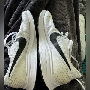 Women’s Nike Zoom Pegasus Tennis Shoes
